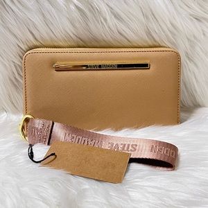 Steve Madden Bzip-Web Zip Around Wallet Wristlet